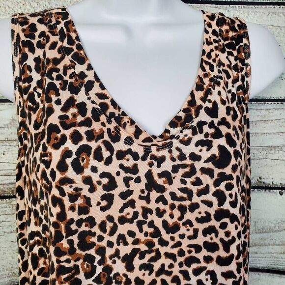 Maurices Leopard Print Sleeveless V-Neck Tank Top Size S Rayon Blend - Picture 2 of 5